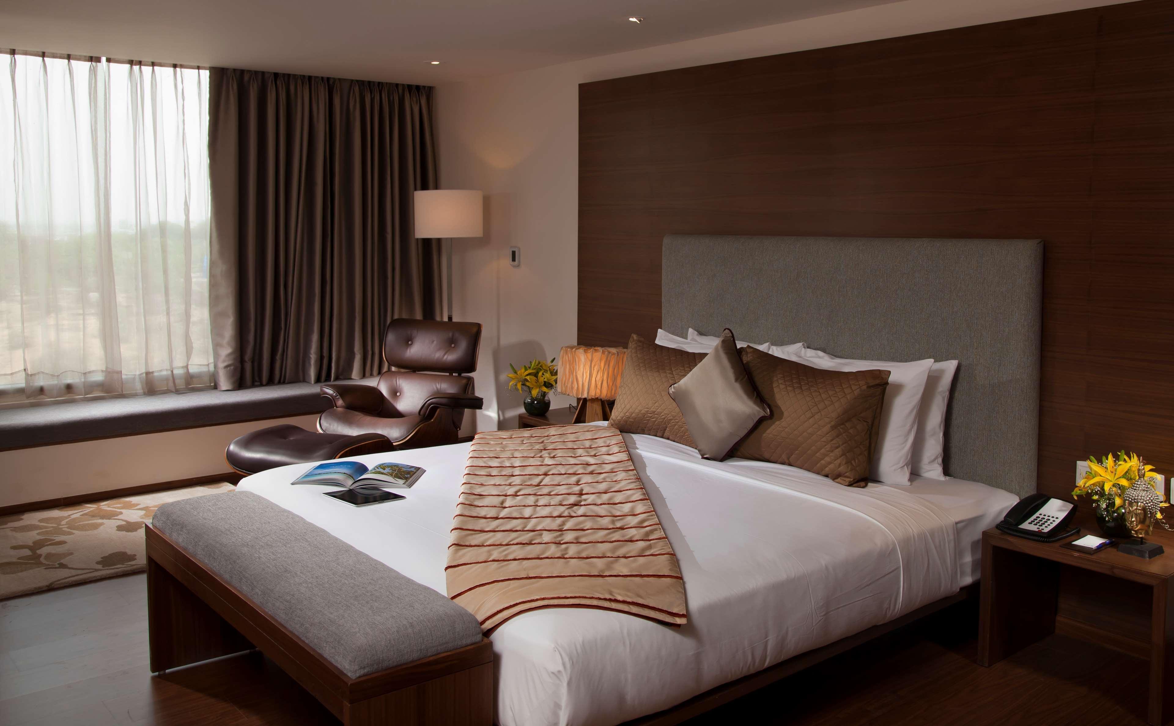 Radisson Blu Plaza Hotel Hyderabad Banjara Hills Habitación foto A room at the Taj Bengal