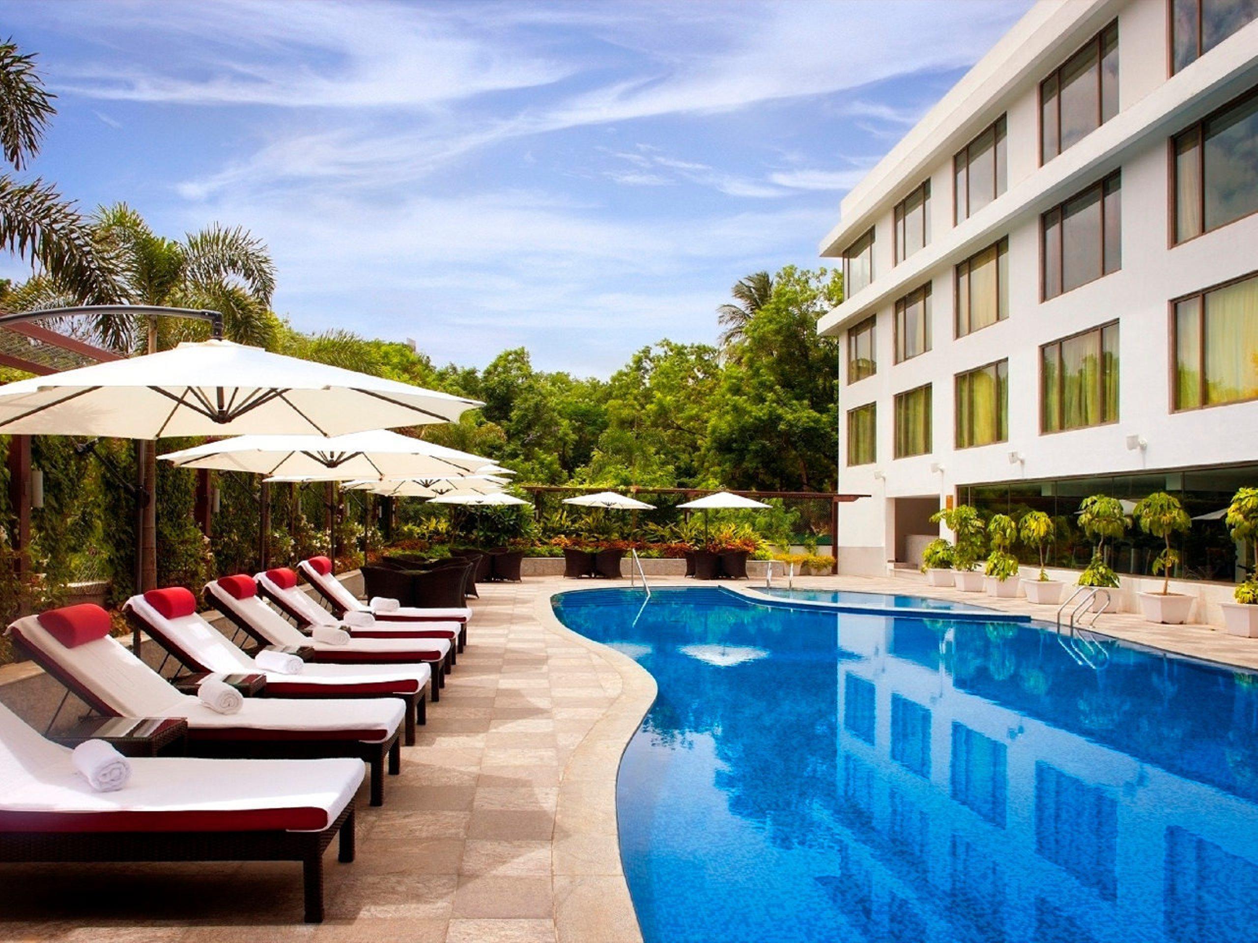 Radisson Blu Plaza Hotel Hyderabad Banjara Hills Exterior foto The Park, Hyderabad